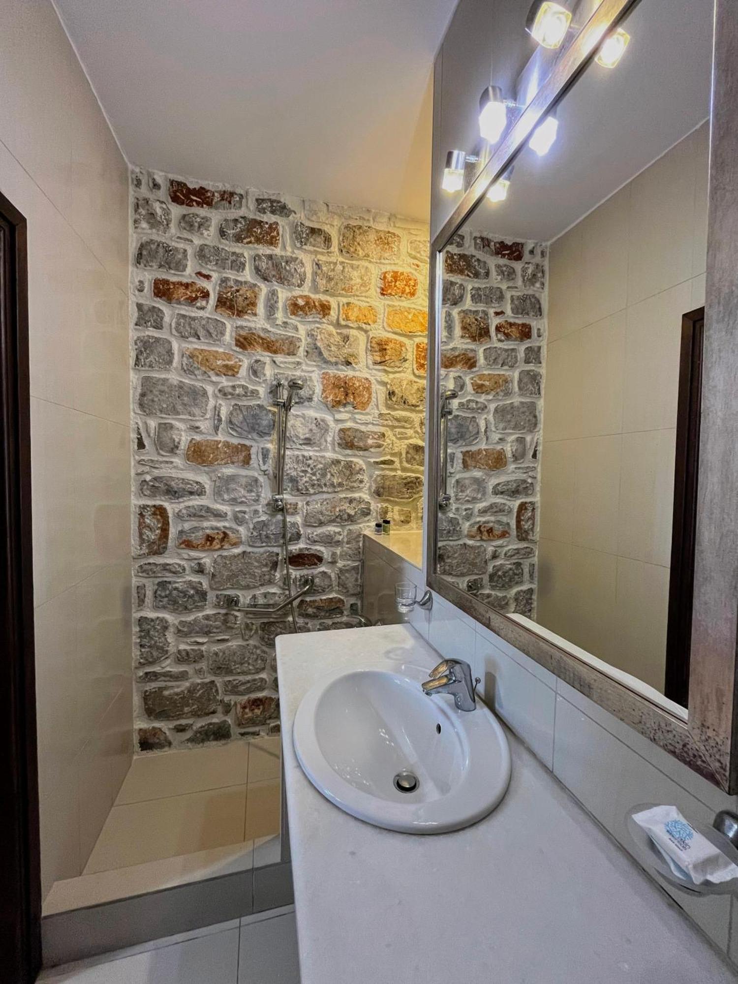 Achelatis Traditional Guest Houses Areopoli Buitenkant foto