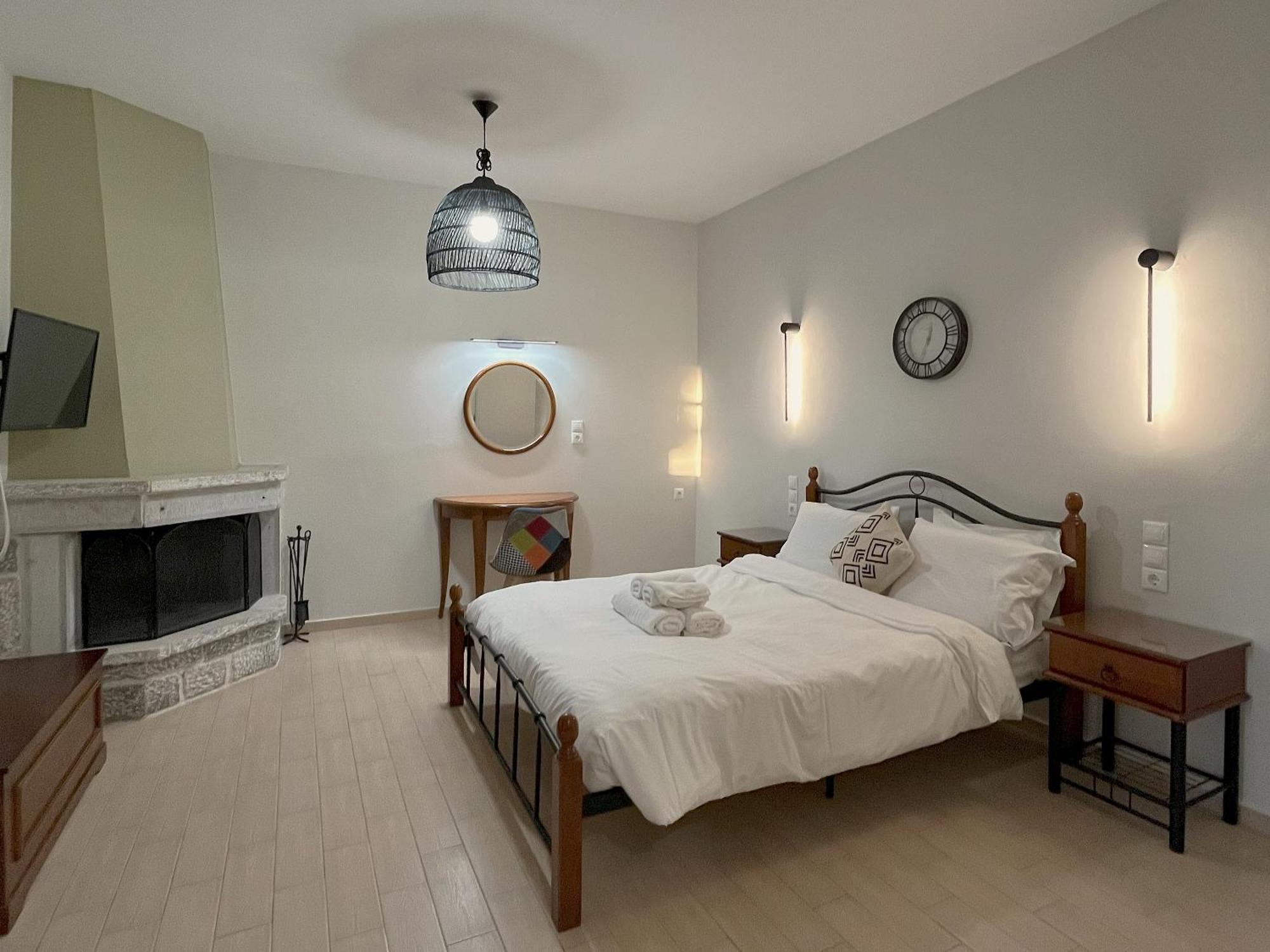 Achelatis Traditional Guest Houses Areopoli Buitenkant foto