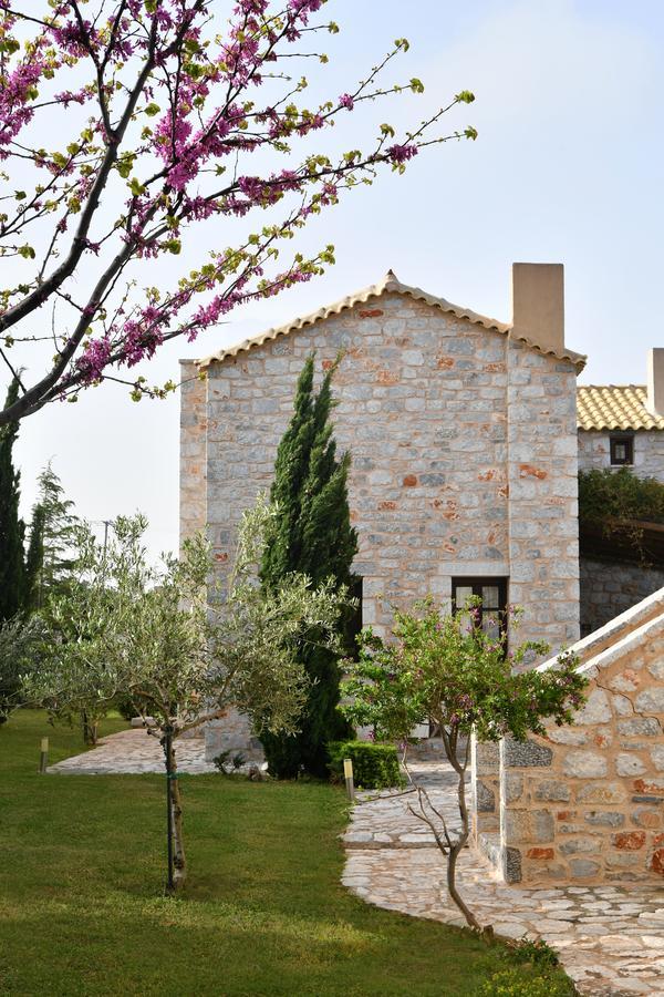 Achelatis Traditional Guest Houses Areopoli Buitenkant foto